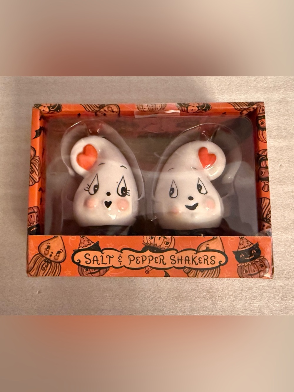 NEW Johanna Parker “Gus Ghost” Salt & Pepper Shaker Set